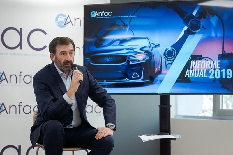 El mercado automovilístico español cerrará 2021 por debajo del millón de unidades
