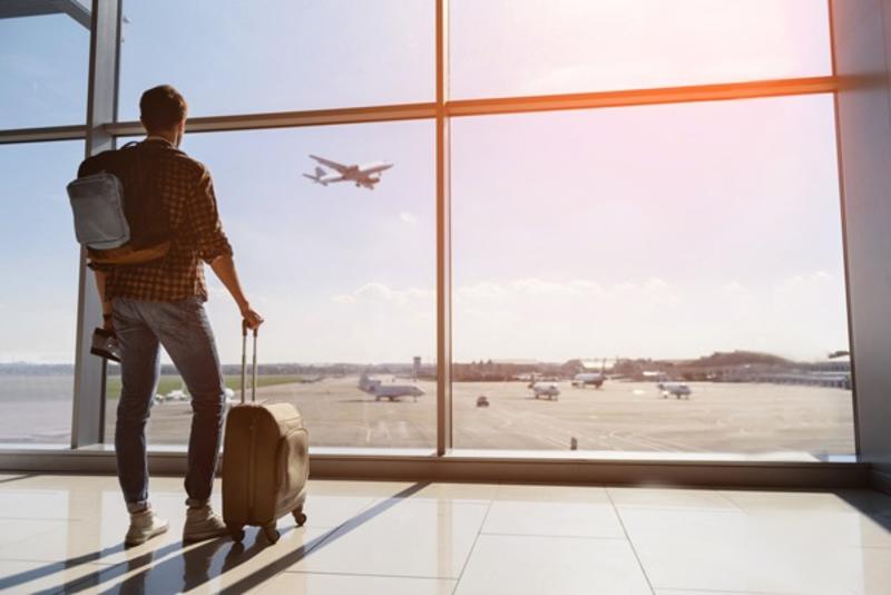Las marcas de hoteles y aerolíneas disminuyen su valor, aunque aumentan en fortaleza