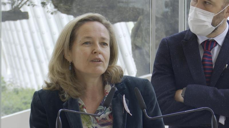 Calviño pide «no demonizar» la ayuda a Plus Ultra: cumple los requisitos