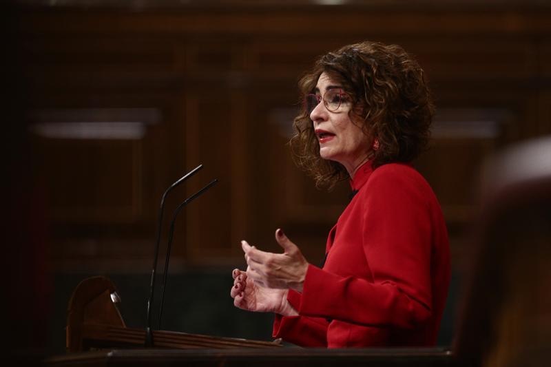 El Gobierno otorga a Canarias, Andalucía y Cataluña el 46% de los 7.000 M€ de ayudas directas