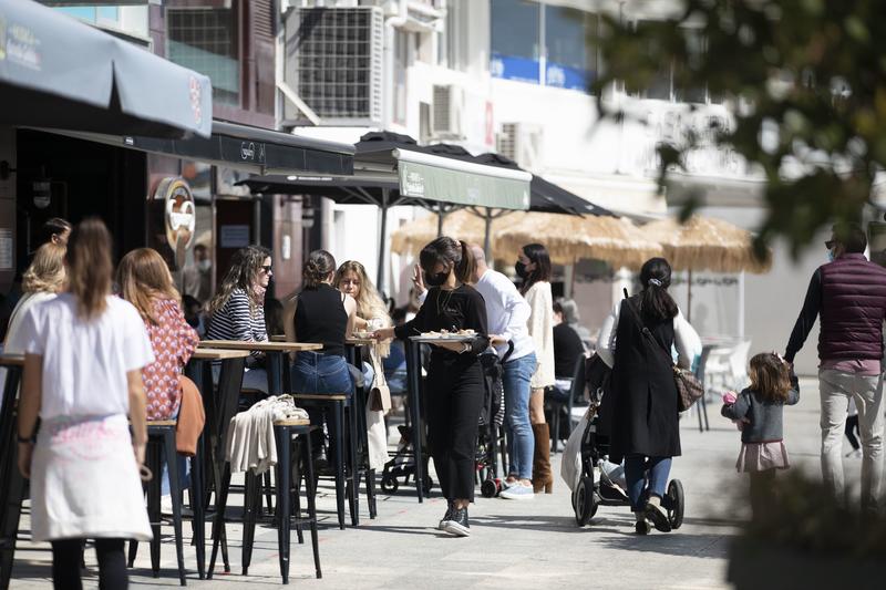 La hostelería reclama a Sanidad medidas claras: quieren pasaporte sanitario