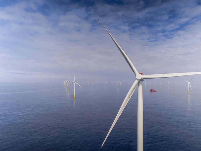 Siemens Gamesa cierra un ‘megapedido’ de 100 turbinas con RWE para un parque eólico marino en Reino Unido
