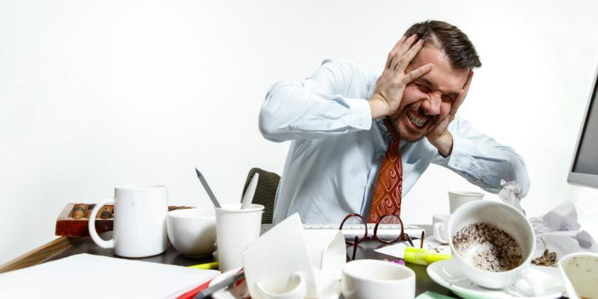 Dolor de cabeza y otros problemas que conlleva dejar de tomar café