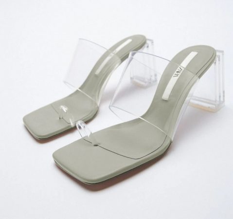 sandalia tacon vinilo zara