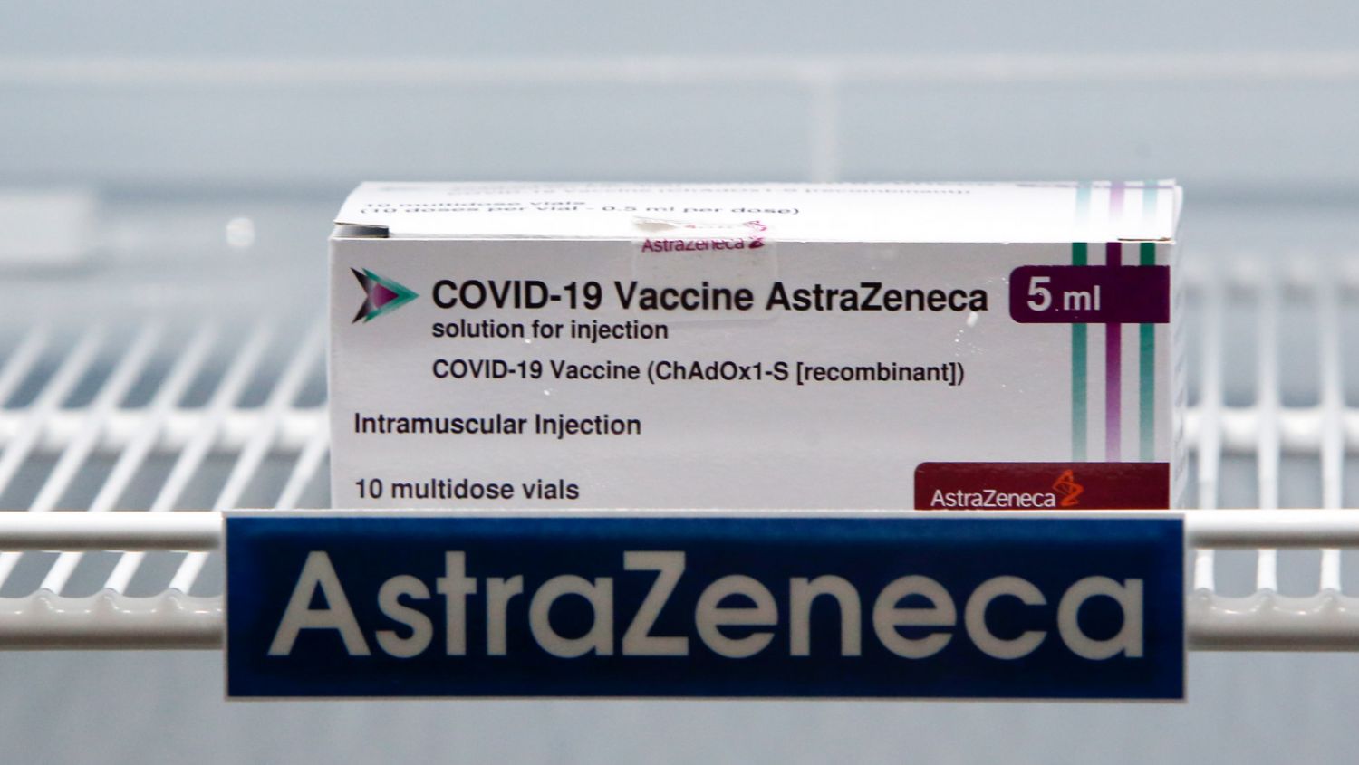 Estados Unidos recibirá medio millón de dosis adicionales de un tratamiento con anticuerpos contra la Covid-19 de AstraZeneca