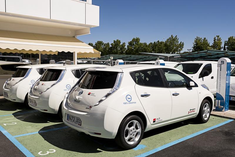 En marcha el ‘Moves III’, con ayudas de hasta 7.000 euros para la compra de coches eléctricos