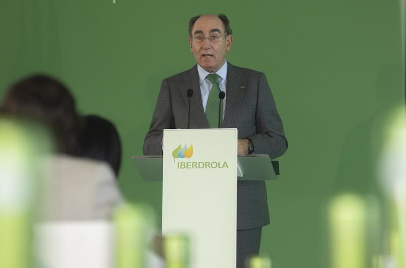 Galán insta a «correr» en la transición energética y llama a las alianzas