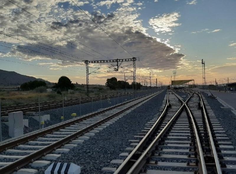 Adif licita la renovación de los circuitos de vía de la línea Madrid-Sevilla por 31 M€