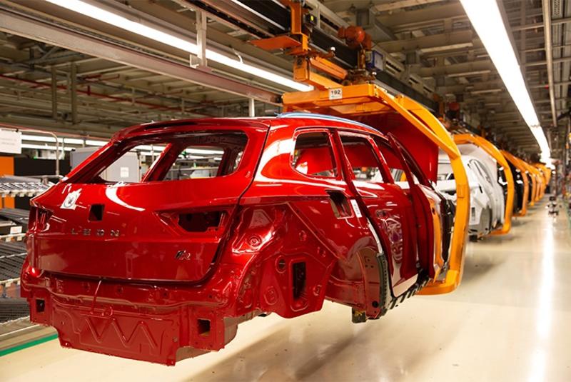 La producción de vehículos en España sube un 57% en marzo