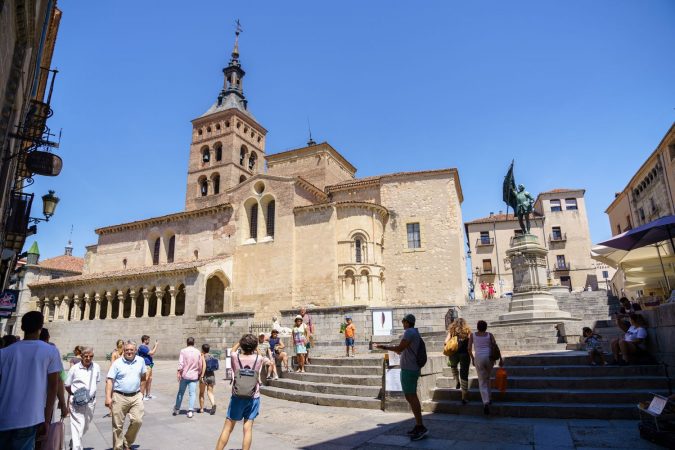 Plaza Medina del Campo Segovia