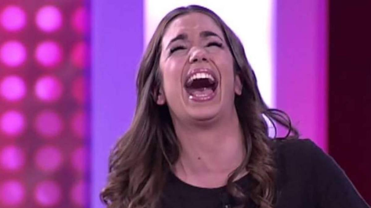 «Abril, cerral»: el mítico vídeo de Elena Furiase imposible de olvidar