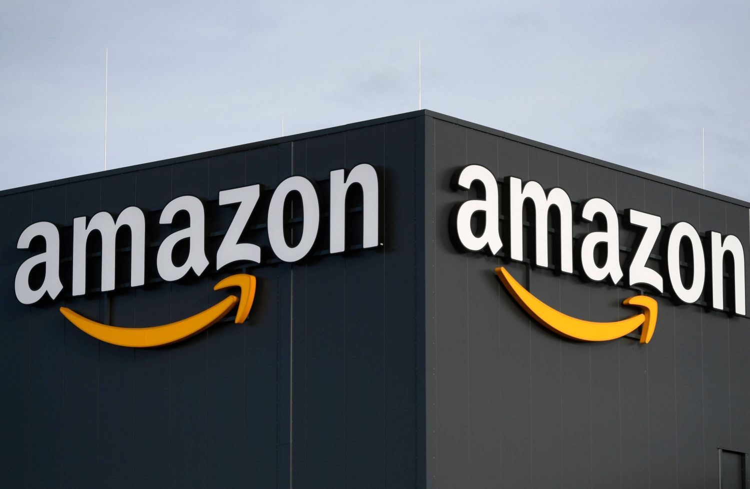 Amazon: mejores ofertas de Desigual en su web