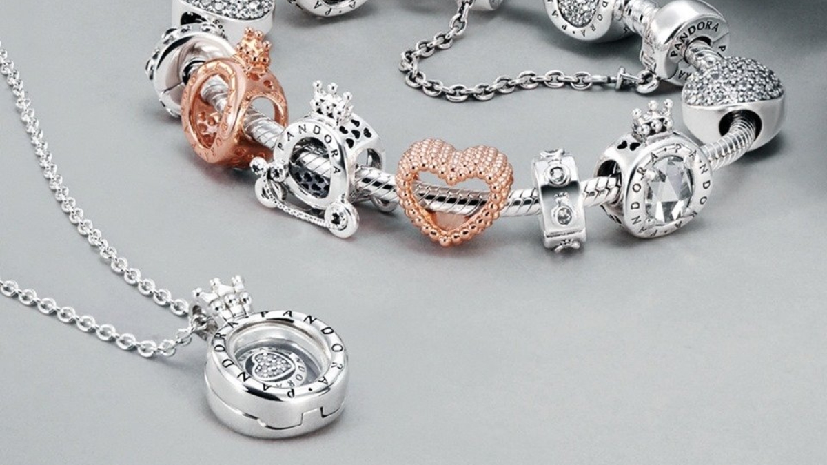 Pandora baja precios por el ‘Día de la Madre’: joyas por menos de 25 euros