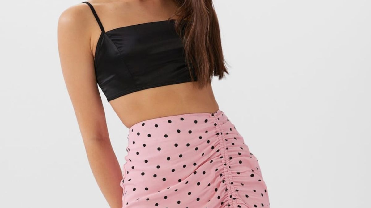 Stradivarius desata la locura: tops y bodis por menos de 10 euros