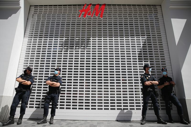 H&M retira la modificación sustancial de las condiciones de trabajo