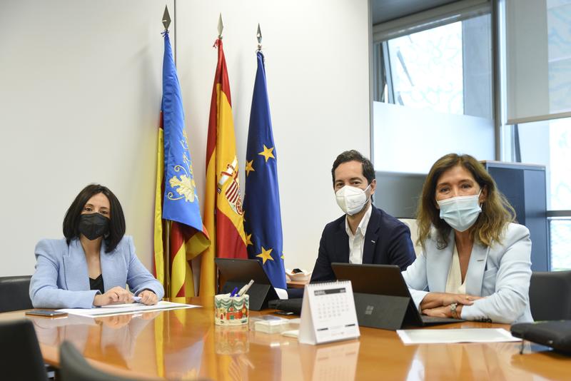 Greenalia prevé instalar tres plantas fotovoltaicas en Alicante con un total de 150 MW