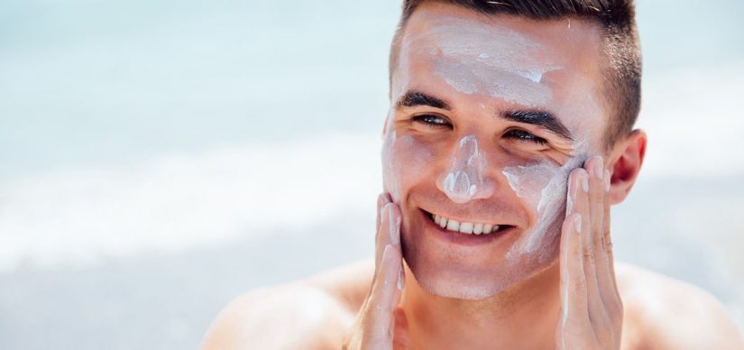  Como aplicar crema solar en un día de playa