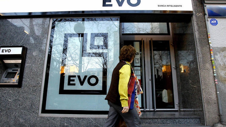 Los neobancos activan el botón del pánico: cerrar o traspasar una cuenta  en un par de minutos