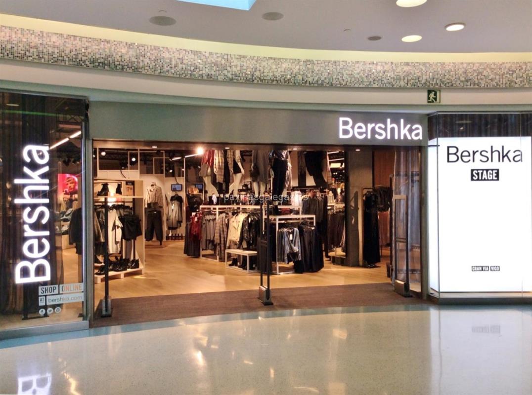 Bershka: blusas originales y coloridas para vestir en época de calor
