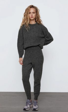 screenshot www.zara .com 2021.05.03 12 31 59 Merca2.es