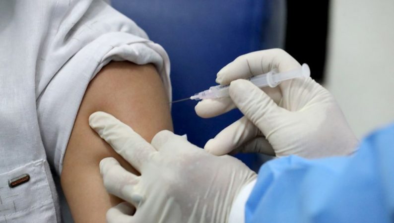 las mutuas van a vacunar a los autonomos