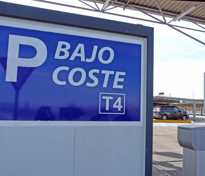 Aena licita la gestión de los aparcamientos de 34 aeropuertos por 82 millones