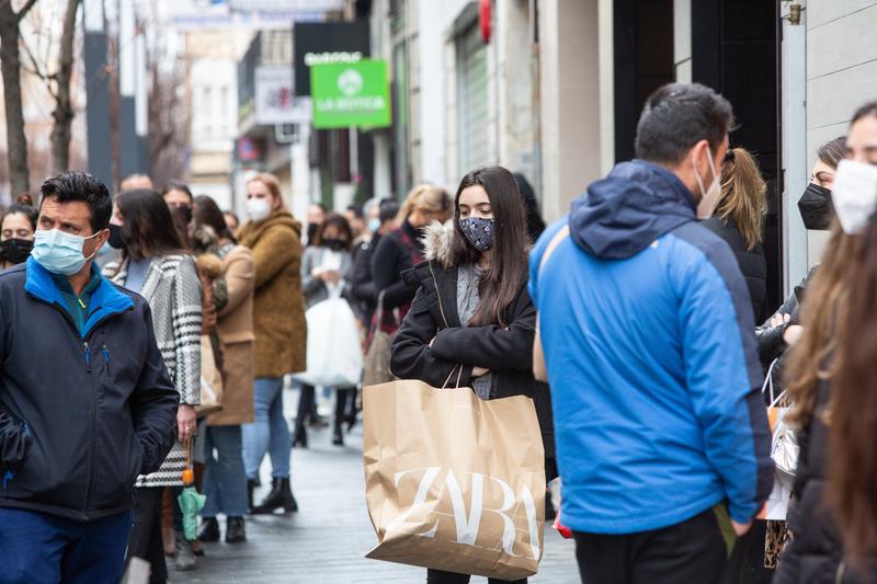 Las vacunas disparan el consumo:  crecerá un 6% en 2021