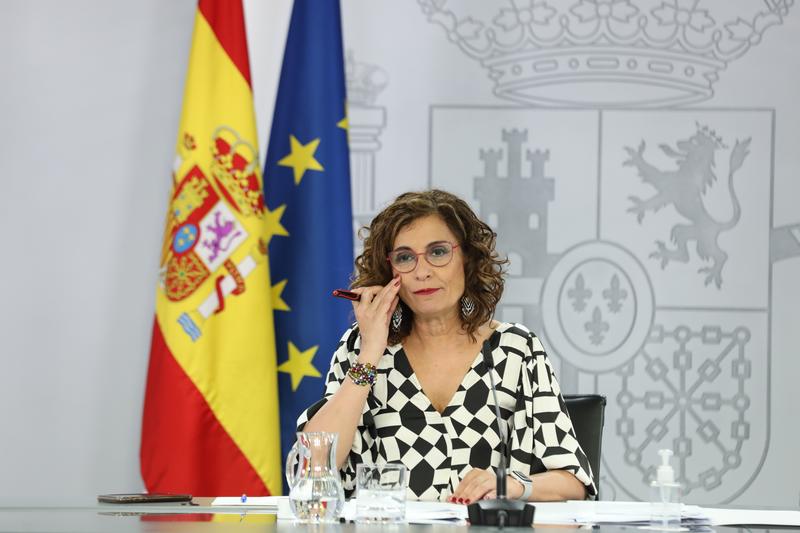 Hacienda dejará de ingresar unos 1.000 M€ por la rebaja de impuestos para reducir la factura de la luz