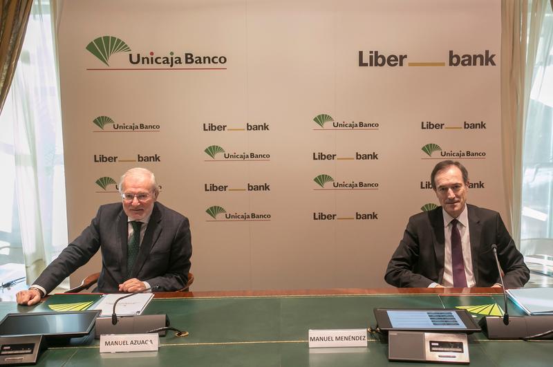 La CNMC autoriza la fusión de Unicaja Banco y Liberbank con condiciones