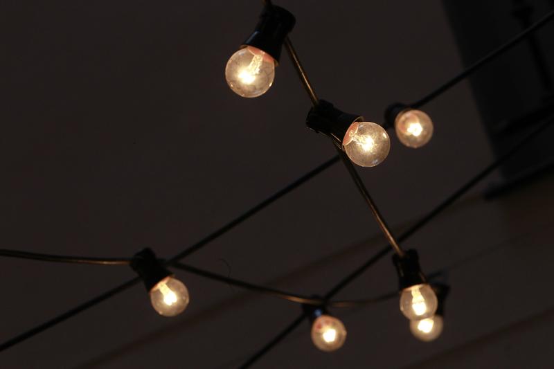 La luz inicia el verano por encima de los 80 euros el MWh
