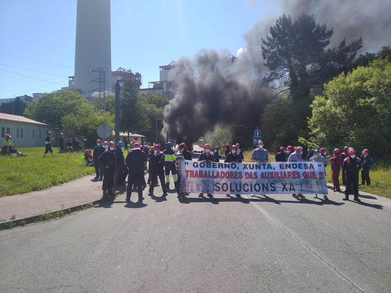 SOS de las auxiliares de Endesa en As Pontes: «el tiempo se acaba»