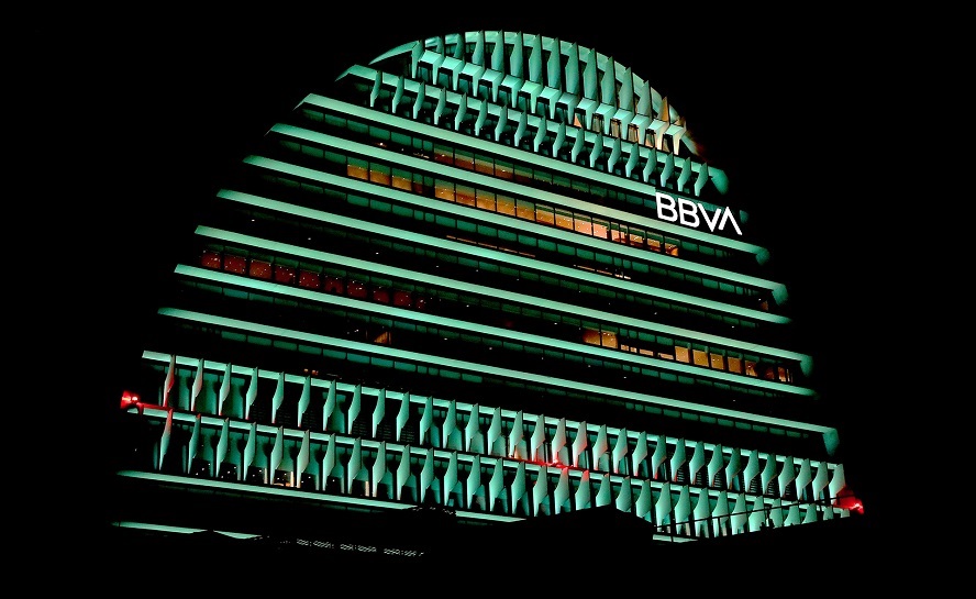 BBVA lidera una de las primeras operaciones sostenibles de ‘data centers’ del mundo