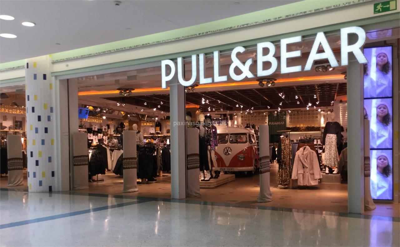 Pull&Bear rebaja estos ocho bolsos que serán tendencia este verano
