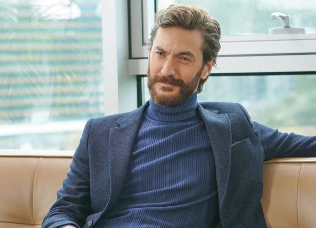 Sarp Can Köroğlu de Love is in the air