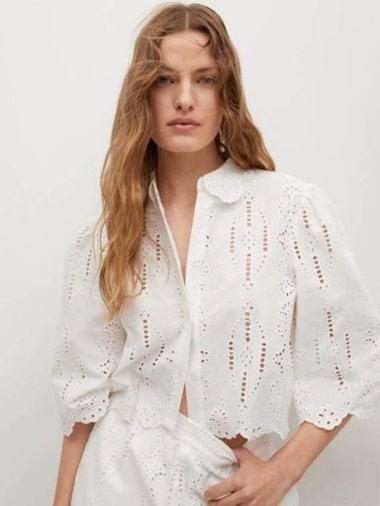Blusa Mango verano detalles bordados