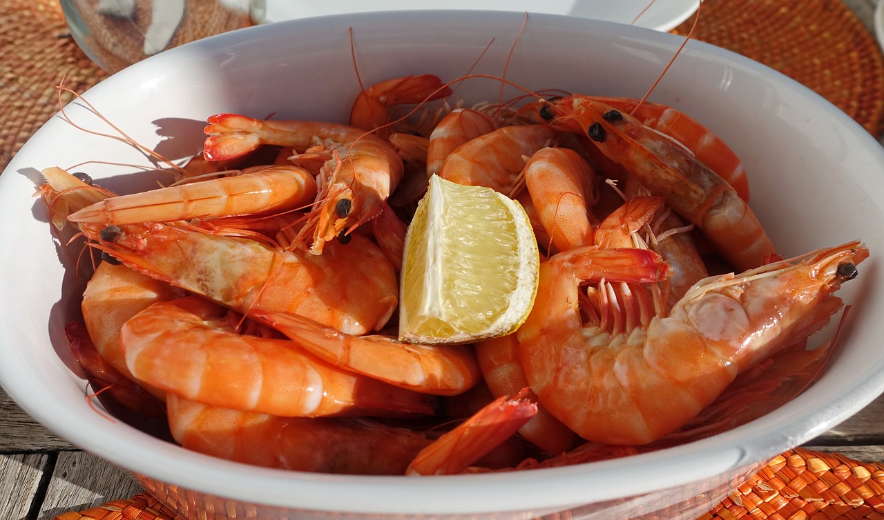 Langostinos: el secreto para pelarlos en solo cinco segundos
