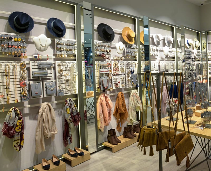 Parfois apuesta por el complemento de moda: 8 pañuelos con estilo