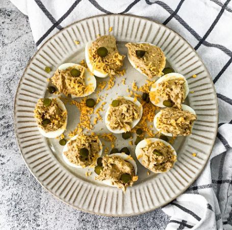 Huevos rellenos