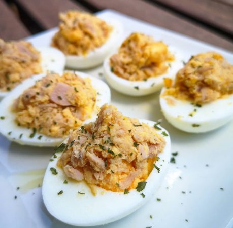 Huevos rellenos