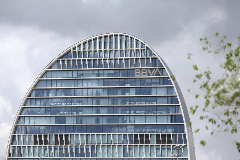 BBVA cierra mañana el plazo de adhesión voluntaria al ERE para 2.935 empleados