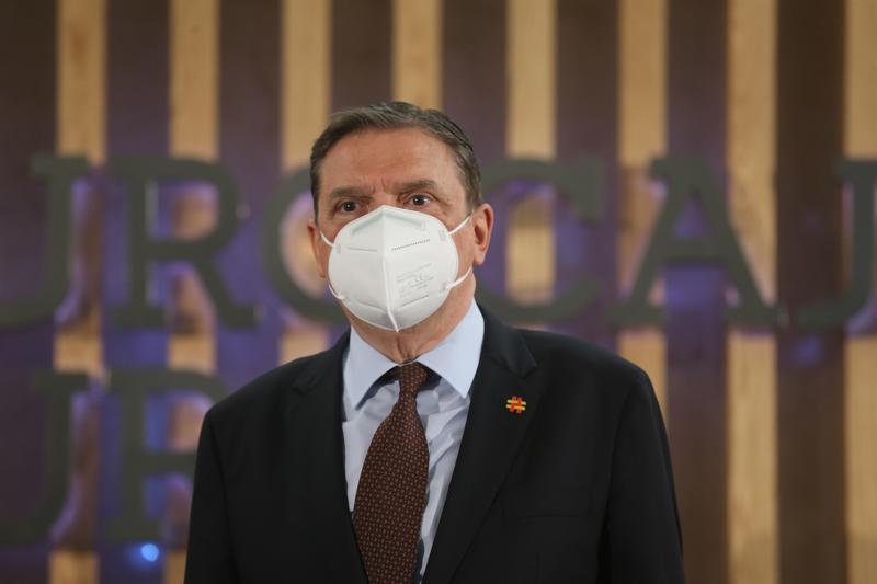 Planas pide a las CCAA aportar al plan de la PAC