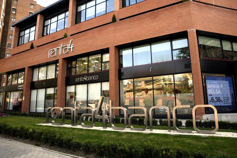 Renta 4 Banco eleva un 67,7% su beneficio en el primer semestre