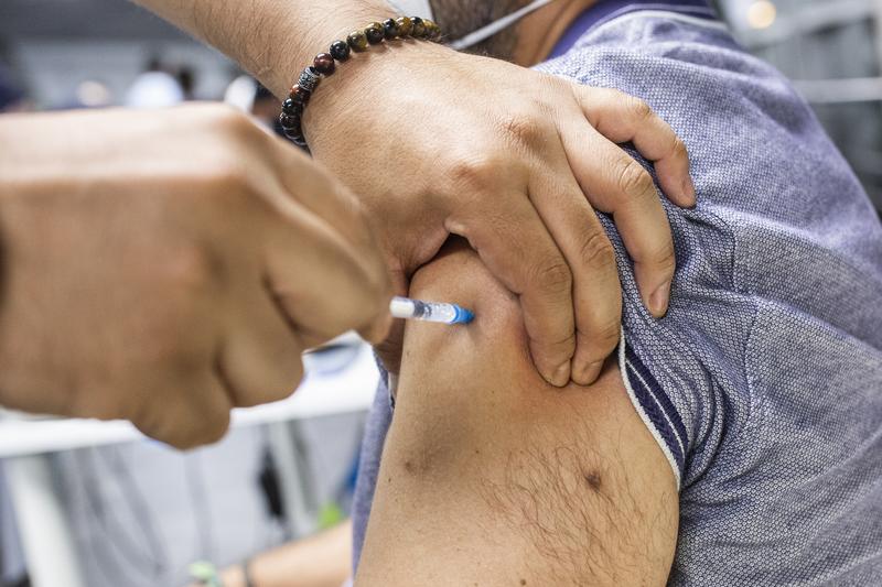 Pfizer espera ingresar este año más de 28.000 M€ con la vacuna del Covid-19