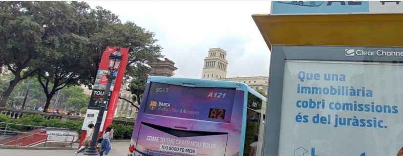 Aerobús saliendo desde Plaza Catalunya