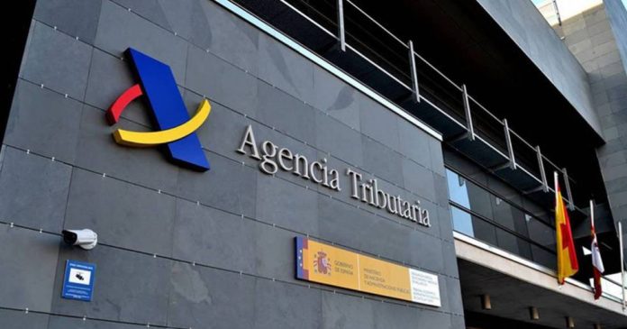 Las alegaciones por el cheque de 200 euros hay que presentarlas en la oficina de la Agencia Tributaria