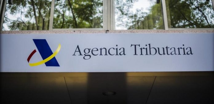 Las alegaciones por el cheque de 200 euros hay que presentarlas en la oficina de la Agencia Tributaria