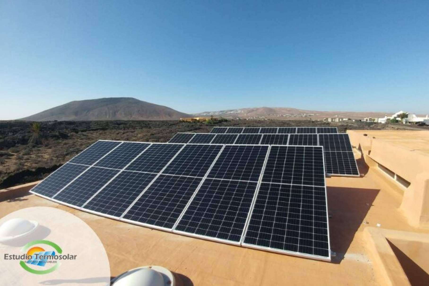 reducir la huella de carbono con energía fotovoltaica