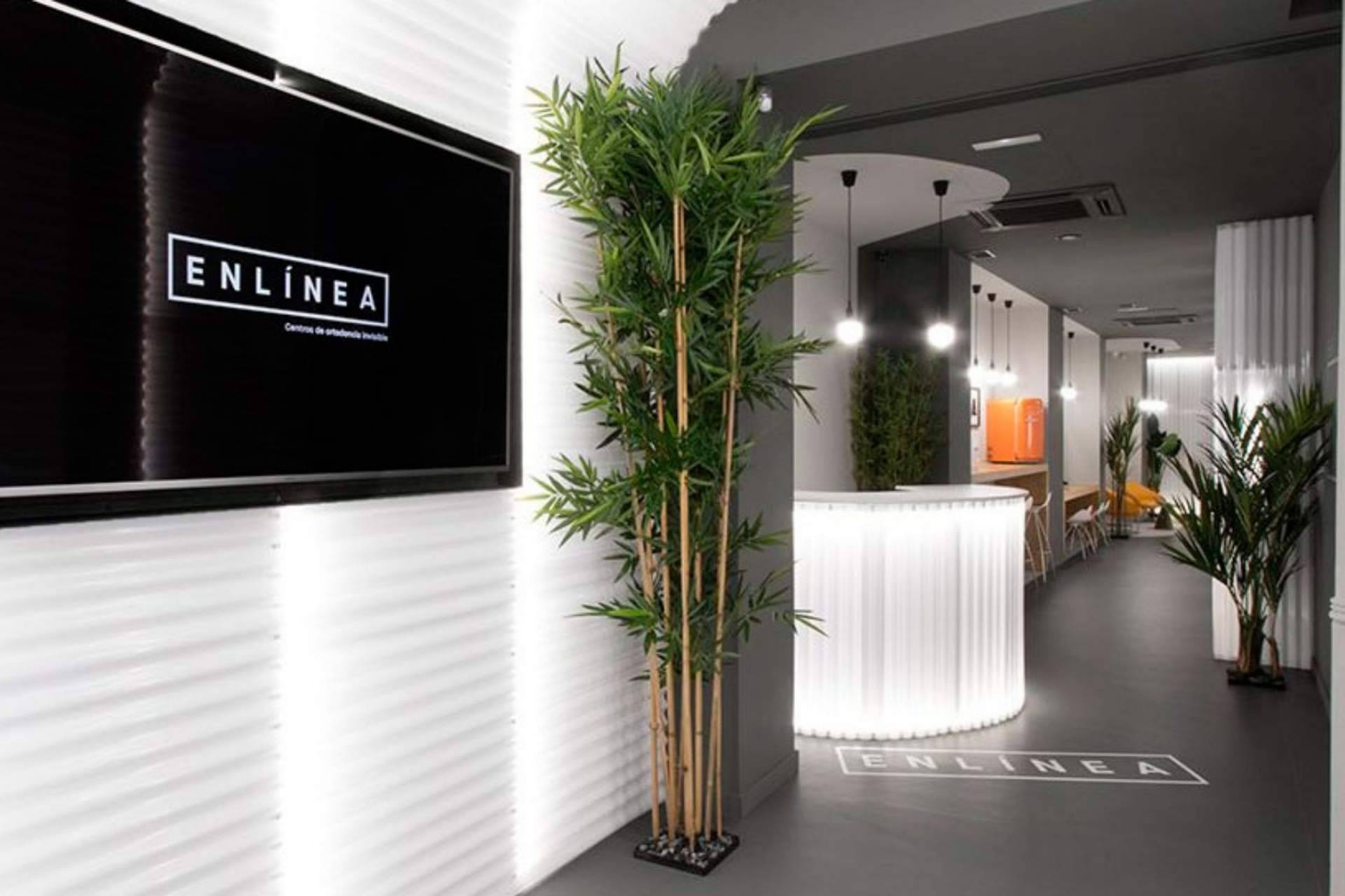 Centros en Línea en Cartagena, la clínica dental que cuenta con tratamientos de ortodoncia invisible para tener una sonrisa perfecta