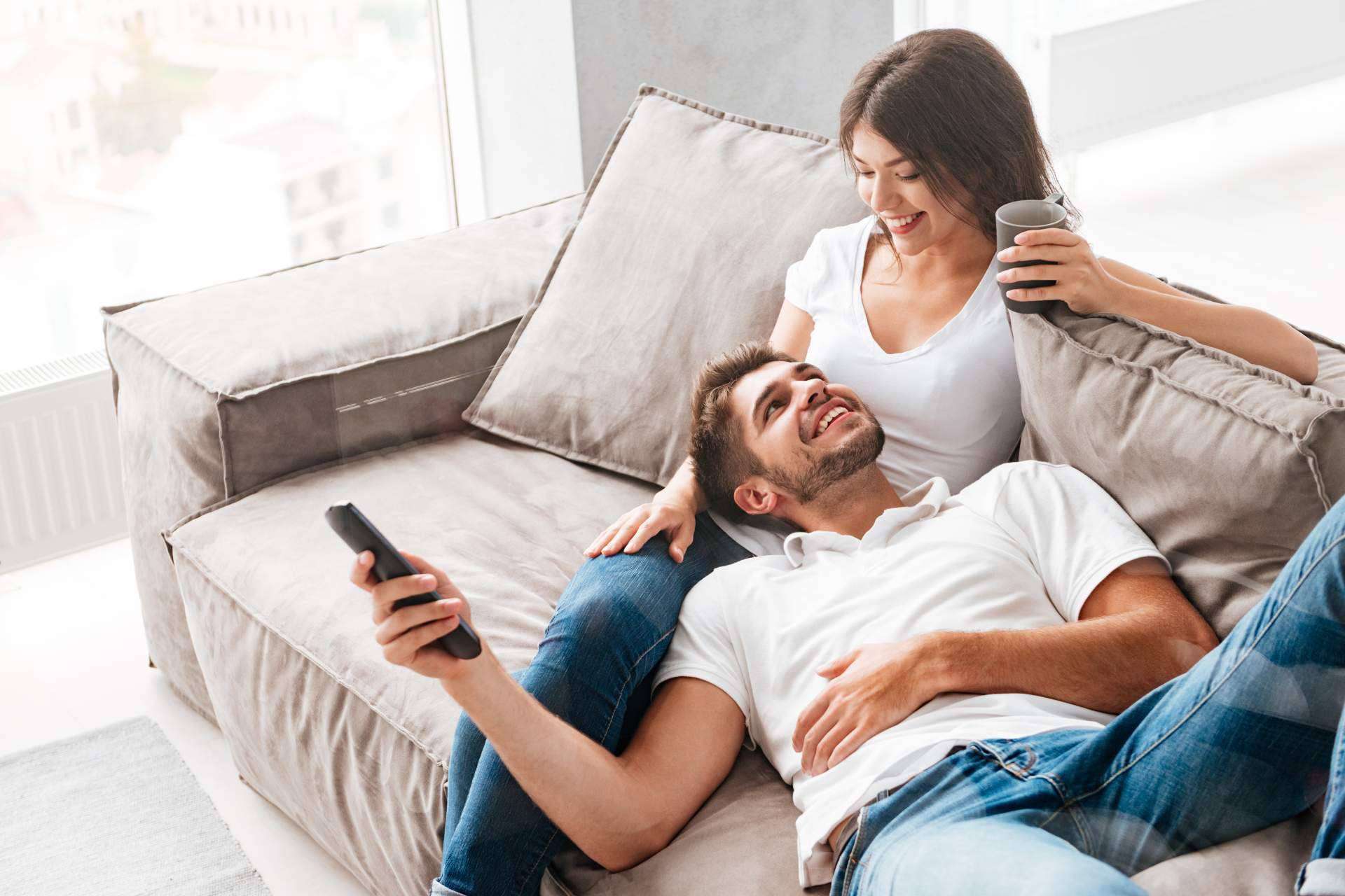 Encontrar pareja estable en Madrid, Barcelona, Valencia o Bilbao gracias a UNITI