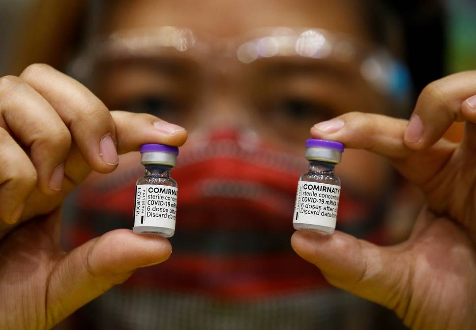 Moderna, Pfizer: ¿Quiénes y cuándo recibirán la tercera vacuna?